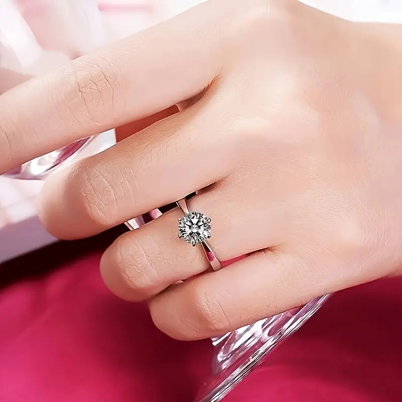 Luxury Style Inlaid Zirconia Ring With Gift Box For Daily Casual