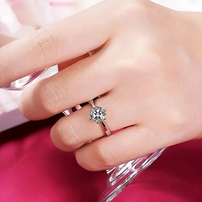Luxury Style Inlaid Zirconia Ring With Gift Box For Daily Casual